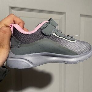 Kids Sneakers in Gray and Pink